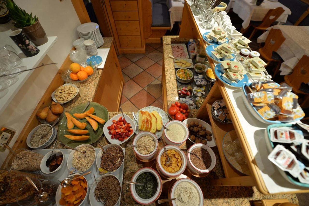 Garni Hotel Max Santa Cristina Val Gardena Eksteriør billede